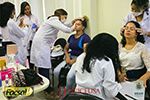 Alunas de Estética e Cosmética Prestam Serviço à Comunidade no Mês das Mulheres